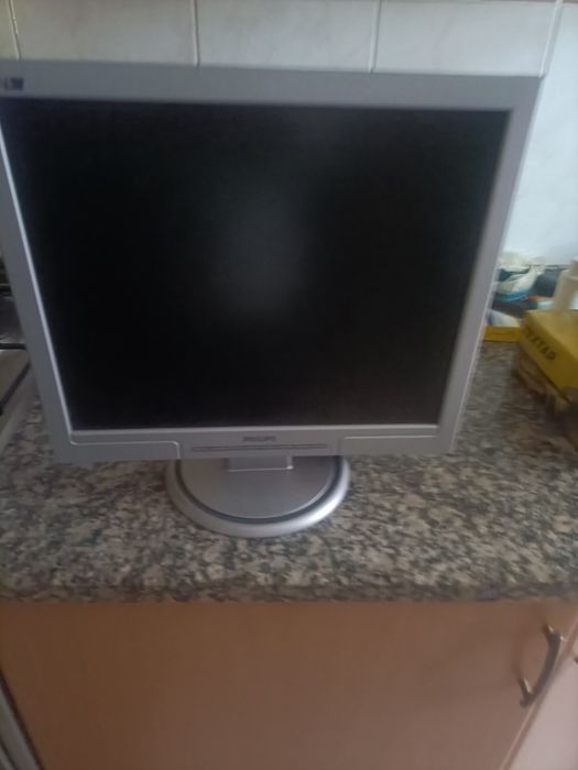 Monitor Philips em boas condições