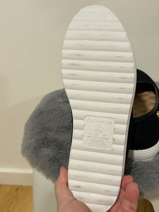 Sapatilha moleca  nova