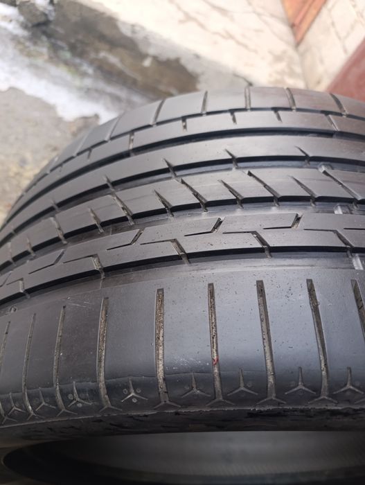 315/40 R21 + 275/45 R21 Continental Sport Contact 6
