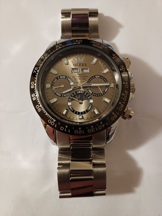 Relógios OLEVS - Excelentes.