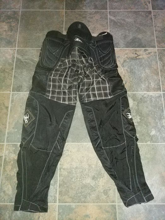 Vendo calças paintball Empire