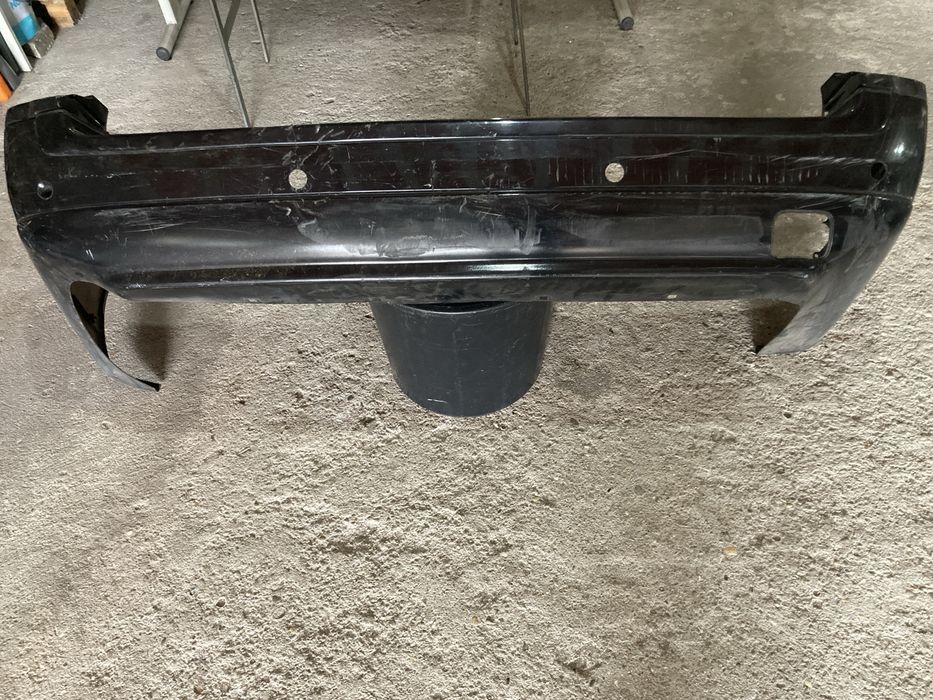 Parachoques traseiro Volvo V70 ll