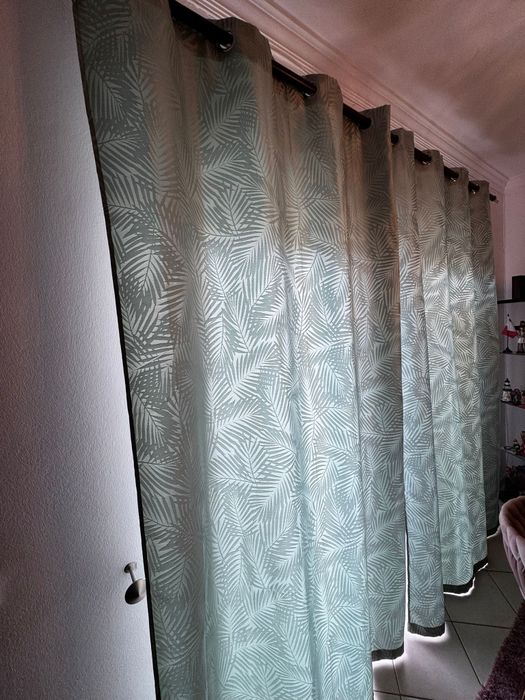 2 Cortinados novos