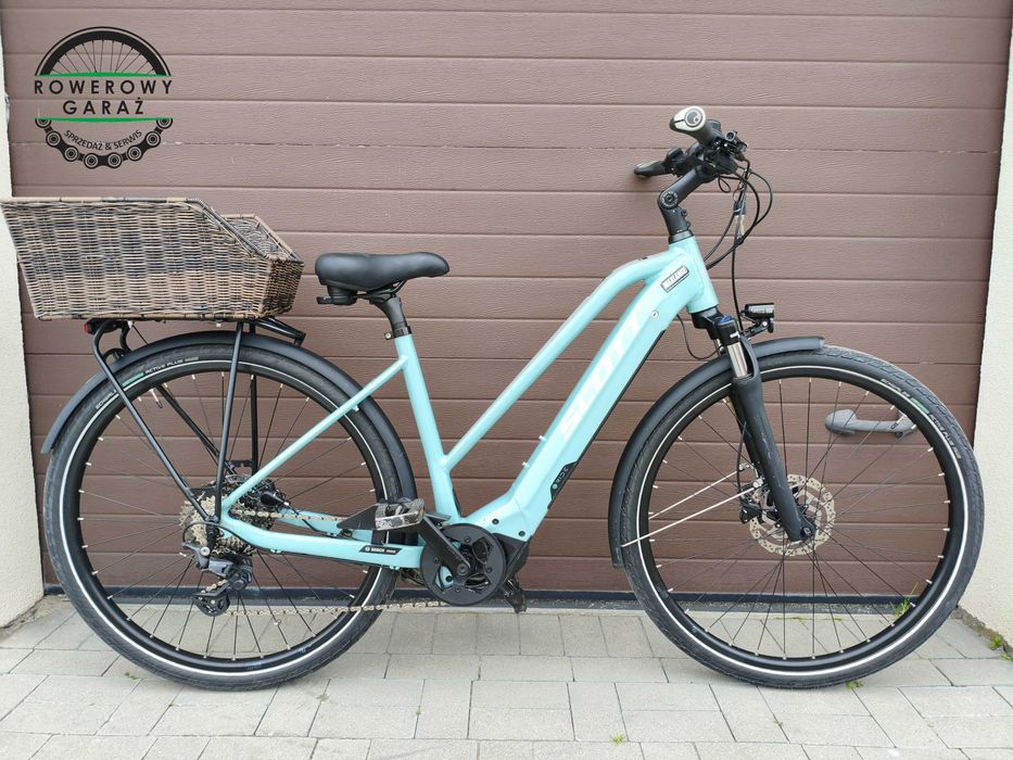 Rower elektryczny SCOTT Bosch performance CX Rama 48 cm shimano deore TYLKO 1400 km