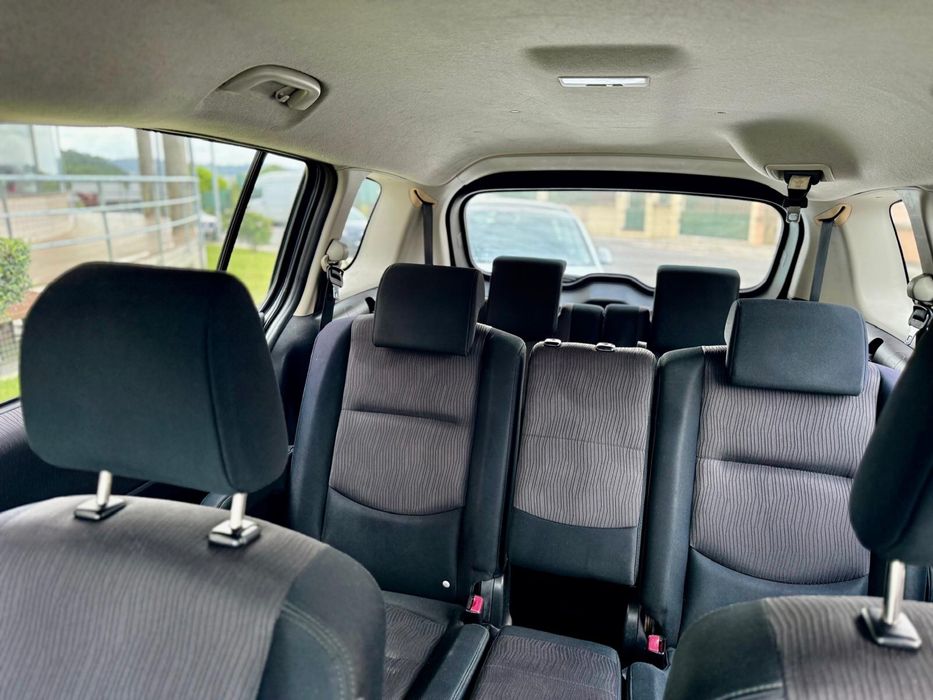Mazda 5 7 lugares