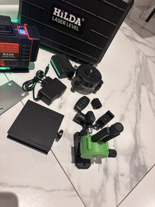 Laser krzyzowy 4D hilda 16 lini nowy