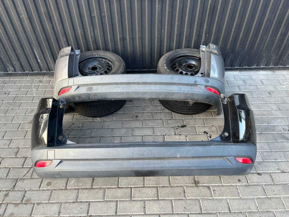 Бампер Задній Renault Megane 3 універсал