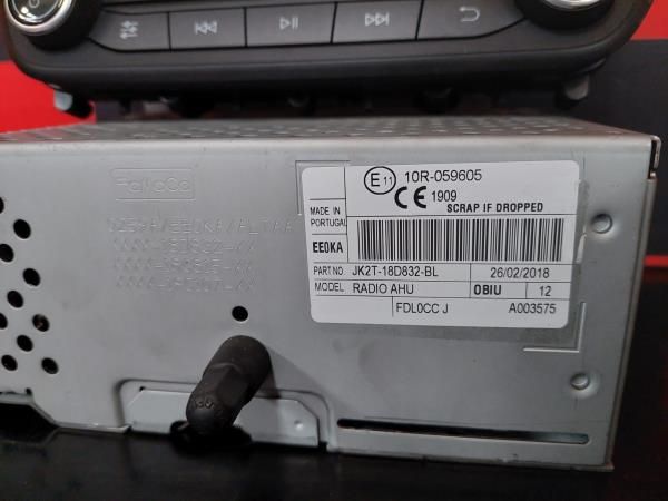 Rádio / auto-rádio FORD Transit Custom