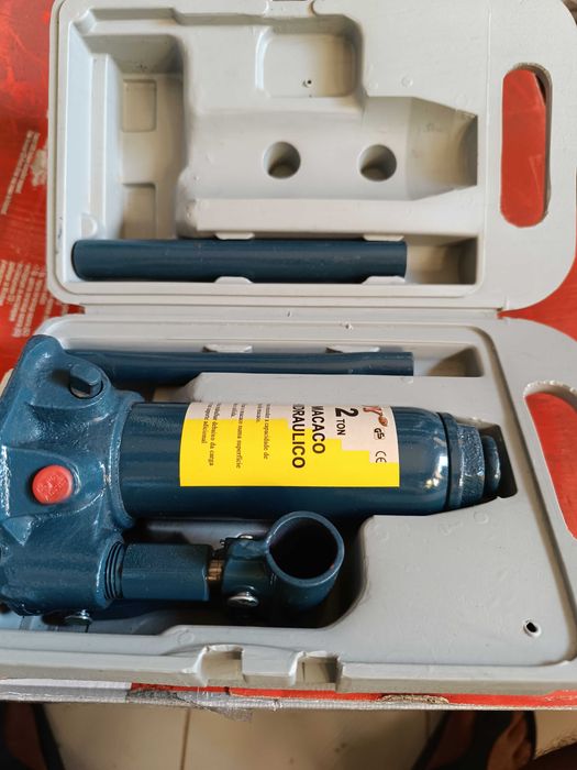 Macaco Hidráulico 2Tn e Compressor de Ar 250psi