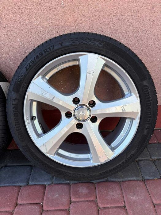 Komplet Kół Mercedes C Klasa E Klasa R17 5x112 ET45 Opony 2025r