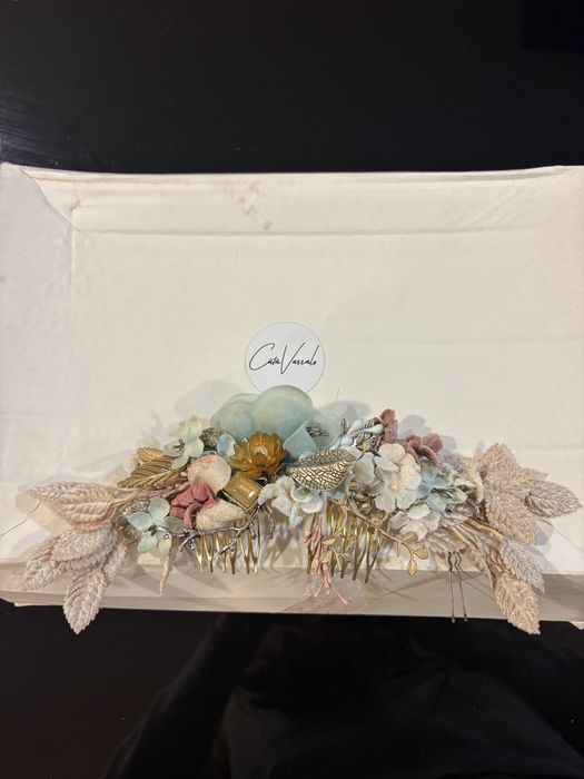 Toucado de noiva Catavassalo. Acessorio de cabelo, casamento,cerimónia