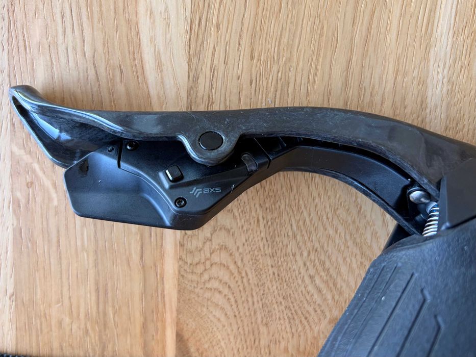 Klamkomanetka SRAM Rival AXS E1 prawa (tył) [KL-B26]