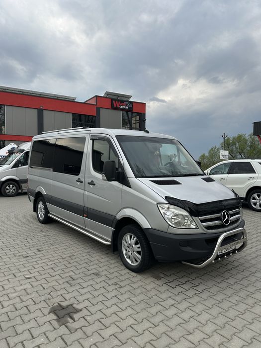 Mercedes Sprinter 319