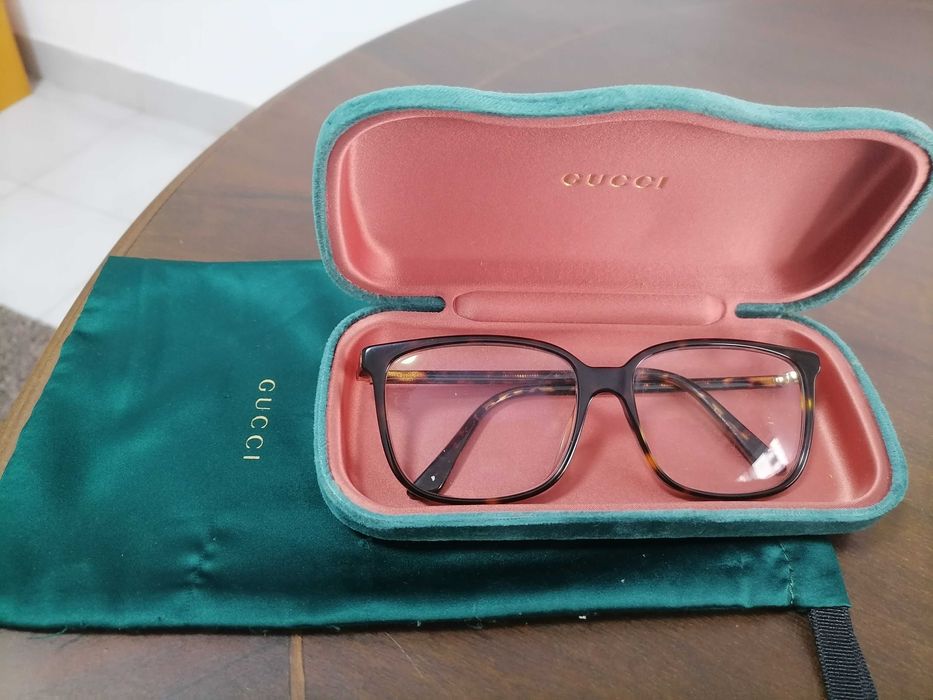 Óculos Gucci super concervado