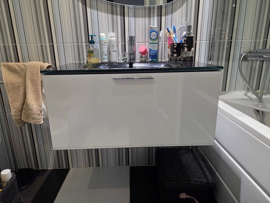 Móvel de Casa de Banho Suspenso (75cm) Branco + Lavatório