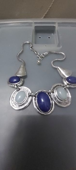 2€ cada colar-8€ -4 colares, oferta do número 5