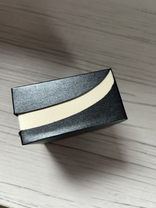 Duże pudelłko na biżuterię 8x8x4,5 cm