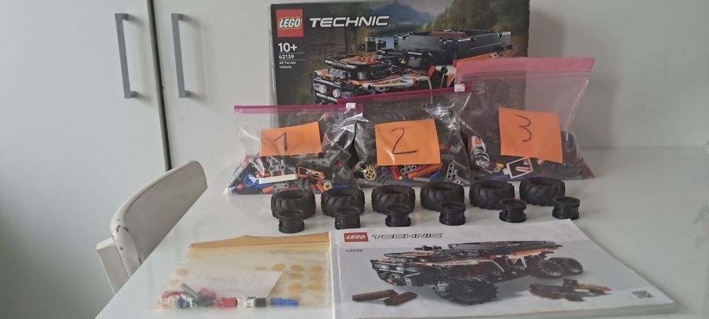 Lego Technic - 42139
