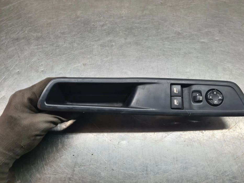 Comando / botão / interruptor vidros frente esquerdo CITROËN Jumpy III