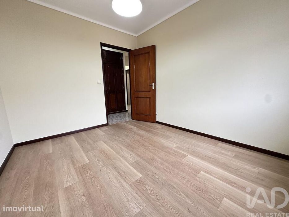 Apartamento T3 em Arcozelo de 125 m2
