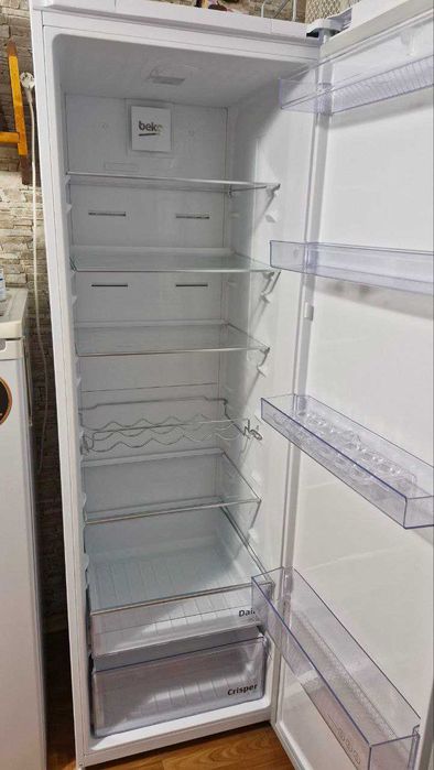 Холодильник BEKO RSNE445E22