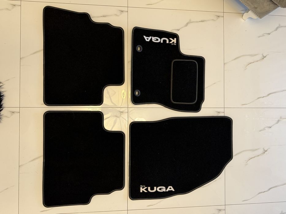 Dywaniki welurowe FORD Kuga 1