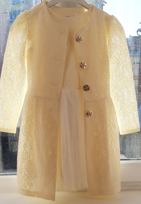 Плаття з накидкою 116