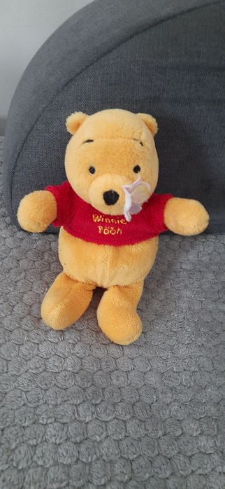 Pluszowy Kubuś Puchatek