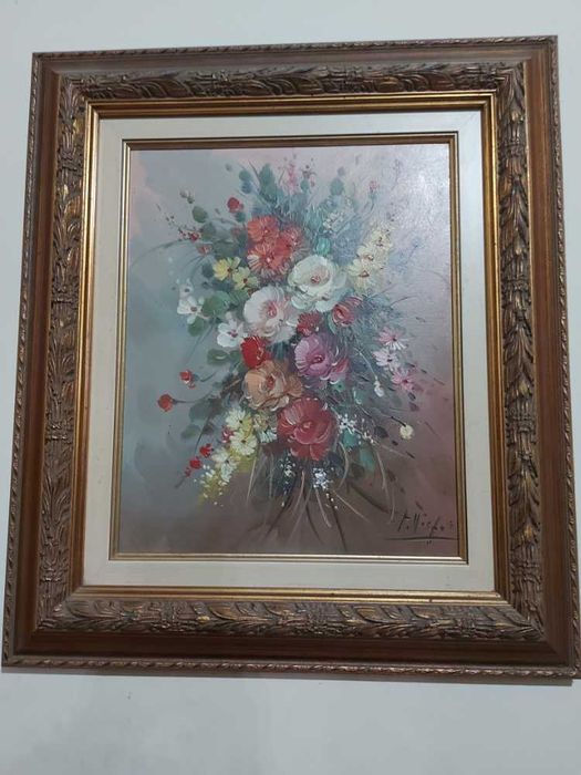 Quadro com Moldura Trabalhada