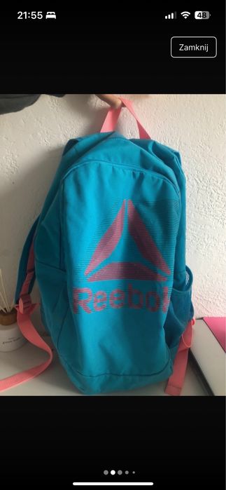niebieski plecak reebok z różowymi elementami