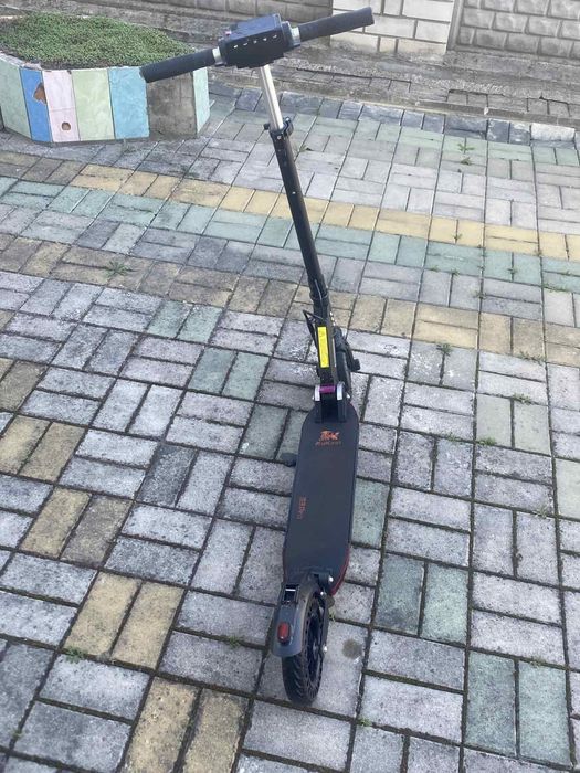 Електросамокат KugooKirin S3 PRO
Kirin це покращена версія бренду Kug
