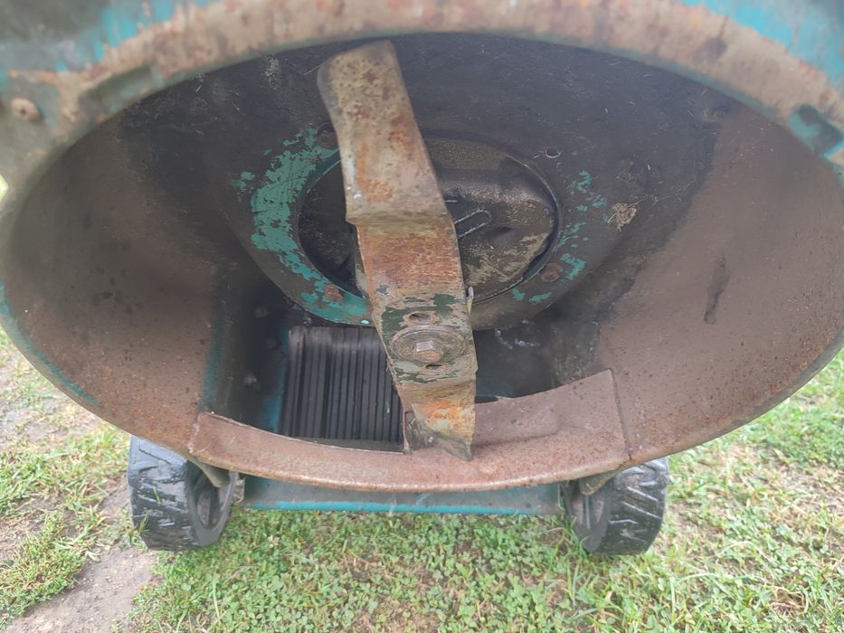Kosiarka Makita PLM4120N 2018r