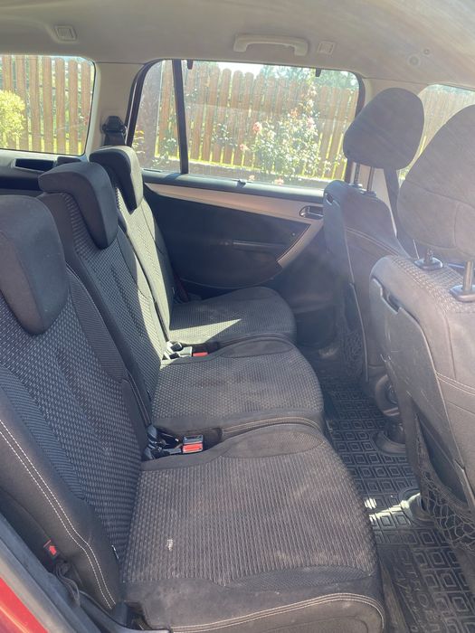 Продам машину Citroën C4 Picasso