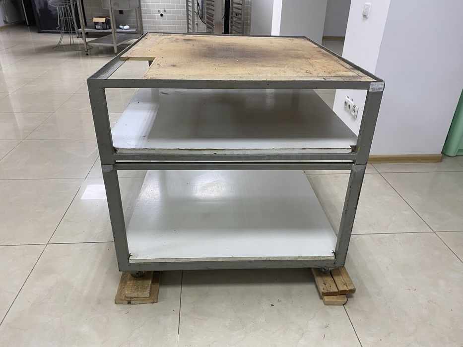 Підствка під піцца піч 99*82,5*76 см