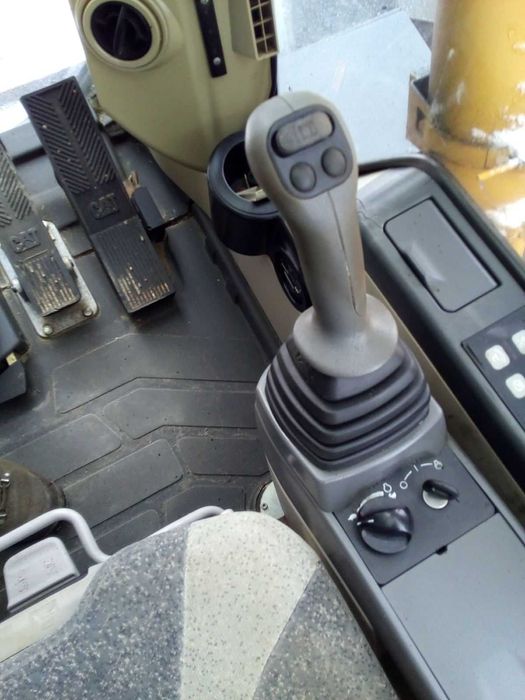 Колісний екскаватор Caterpillar M313 Свіжий 3854 мг повноповоротний