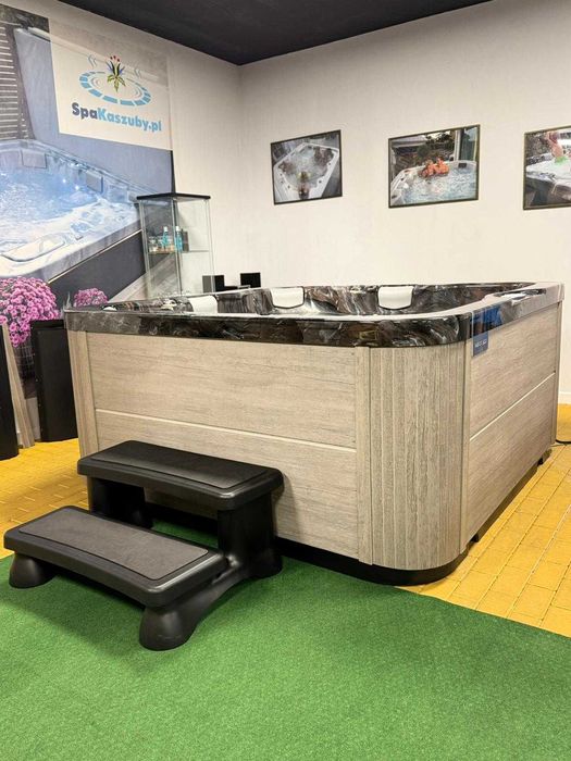 Wanna Jacuzzi Viskan TROLLO – Luksusowy hydromasaż dla 6 osób, 26 dysz