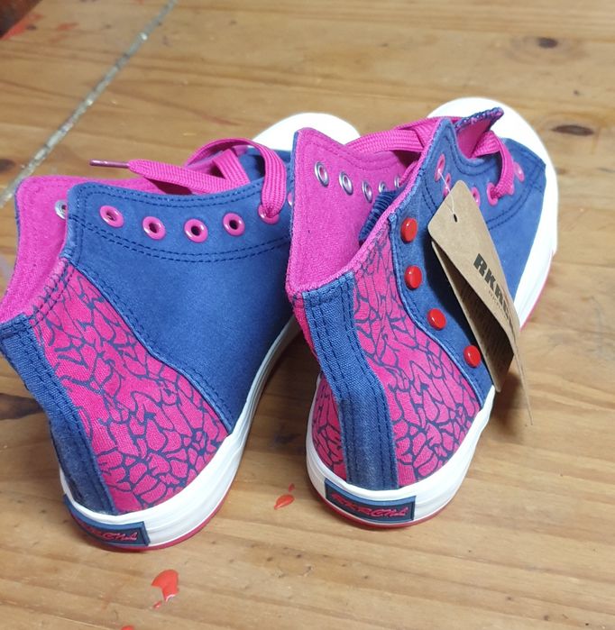 Ténis feminino RKRCNL