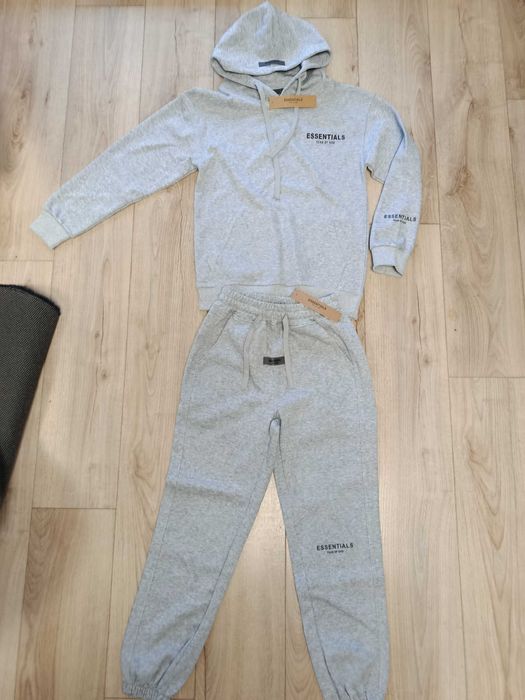 Komplet Dresowy Essentials