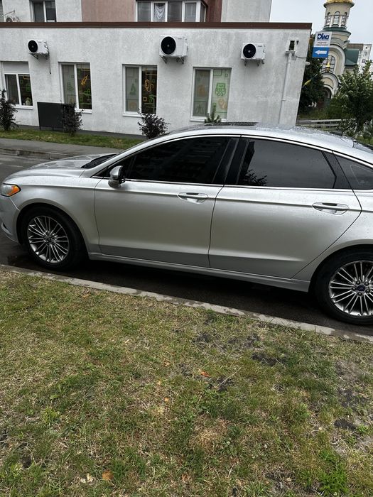 Продам Ford Fusion