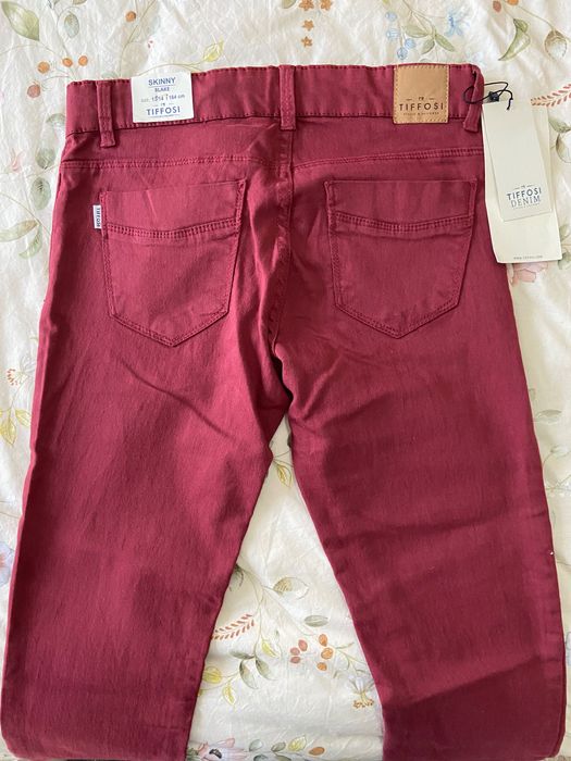 Calças bordô Tiffosi