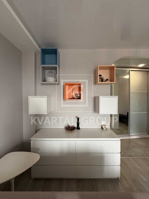 Продам 1 кімнатну квартиру з ремонтом. Чайки вул. Лобановського. Сертифікат, Ваучер - ТАК - Вид 4