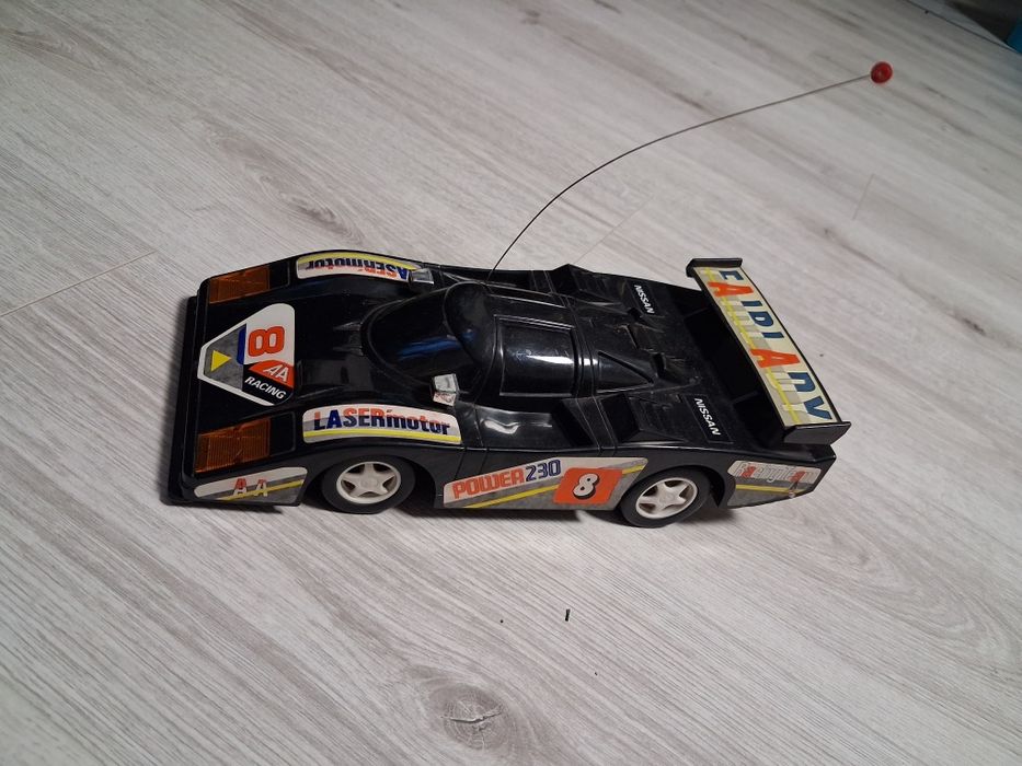 Nissan zabawka bez kontrolera z prl 1986