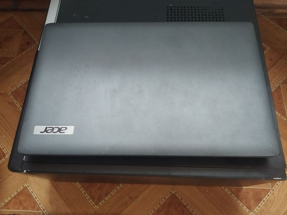Ноутбук Acer Aspire 5733