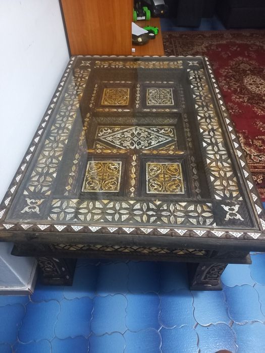 Mesa estilo árabe