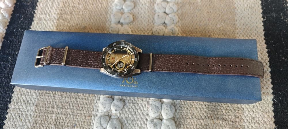 Orient Retro Future Camera 70Th Anniversary RA-AR0204G00B