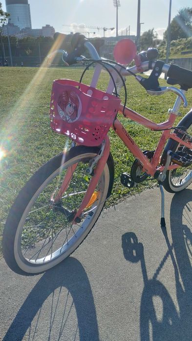 Bicicleta menina 6 a 9 anos roda 20