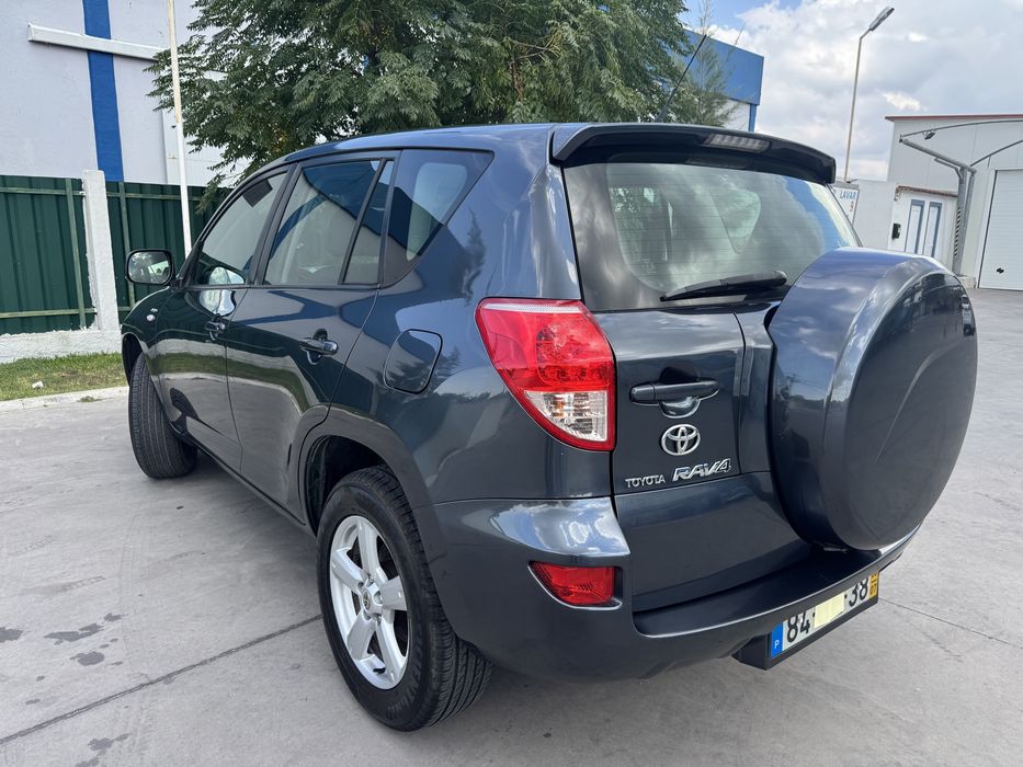 Toyota Rav4 diesel D-4 D de 2008 Suv 4x4 foto 5