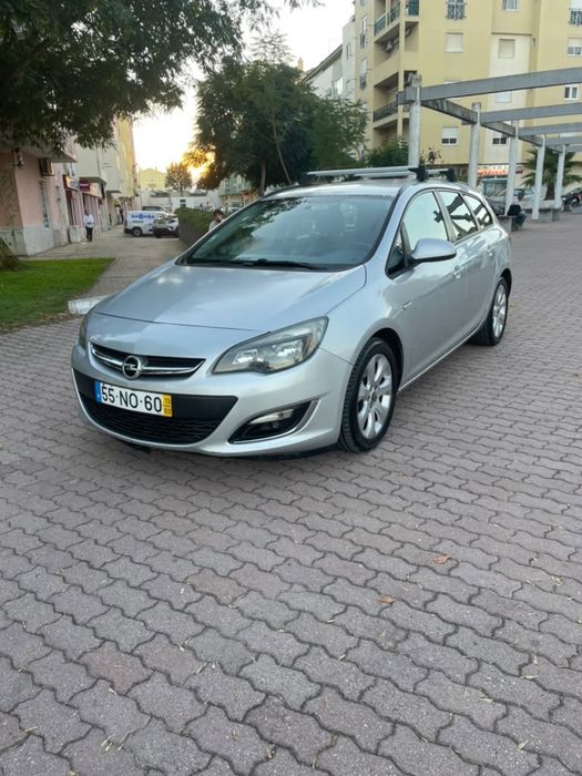 Opel Astra 1.3 Eco Flex — photo 2