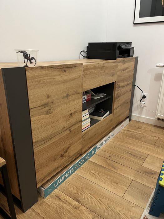 Sprzedam Komody i stoly