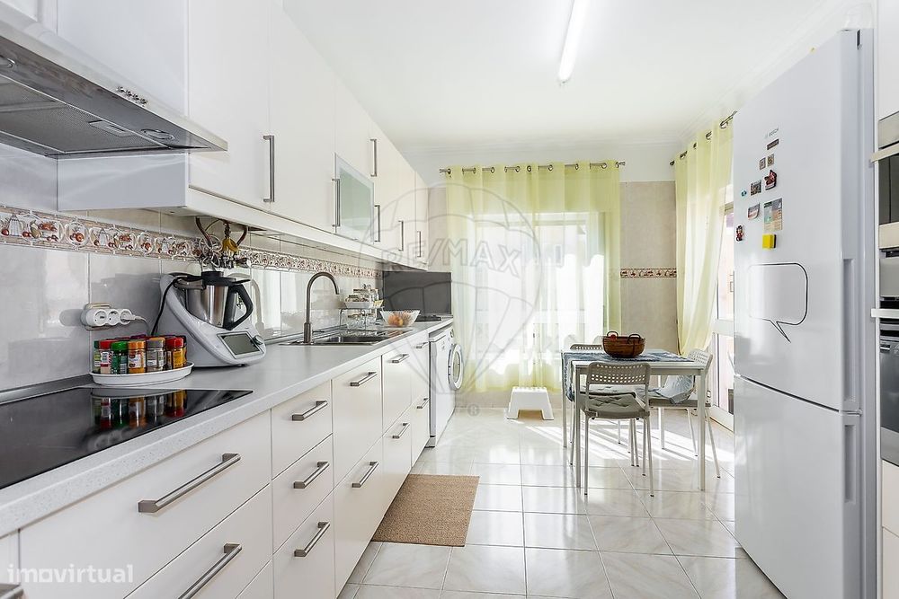 Apartamento T3 para venda — Agualva E Mira-Sintra, Lisboa